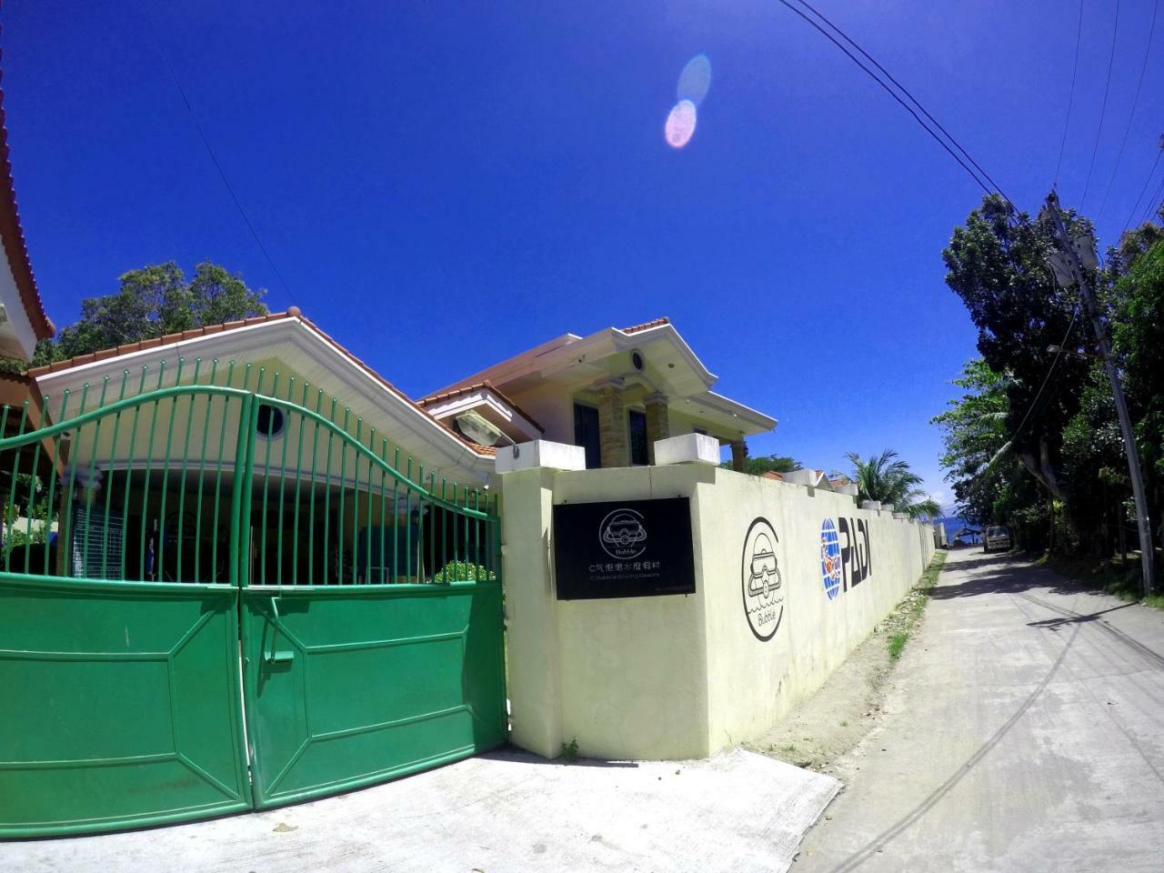 C气泡潜水度假村 C Bubble Diving Resort Dumaguete City Extérieur photo